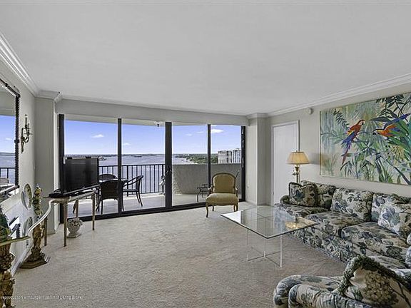 4th image of 1200 S Flagler Dr APT 1803