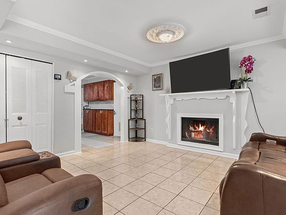 5th image of 1480 Harbins Rd