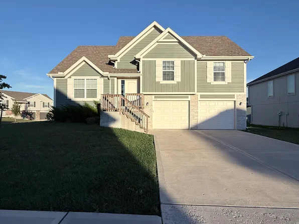 711 Connor St, Belton, MO 64012