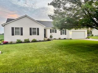 3256 Wintergreen Dr, Valparaiso, IN 46383