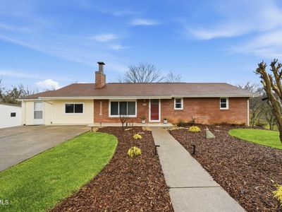 121 Chateaugay Rd, Kingsport, TN, 37660