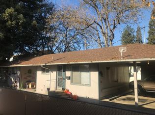 710 NE 10th St, Grants Pass, OR