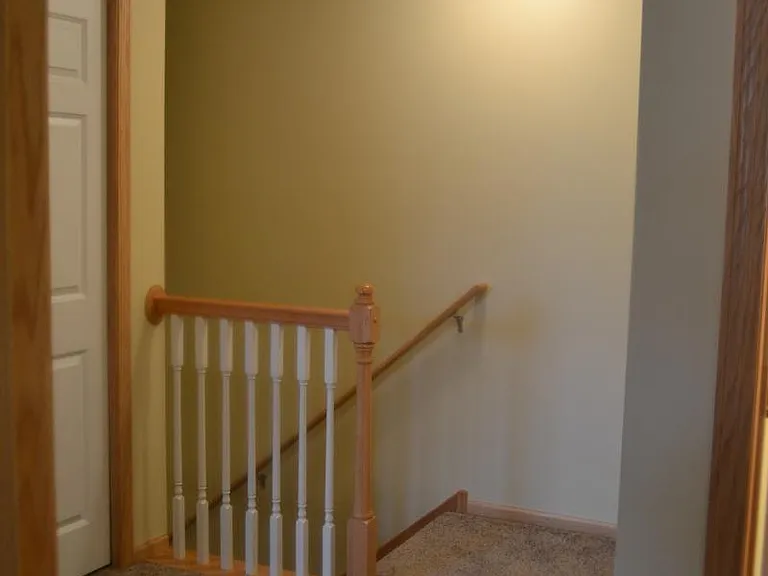 6105 Maclynn Ave NE — Photo 18