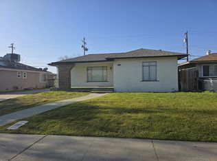 1915 Norris Dr W, Fresno, CA 93703