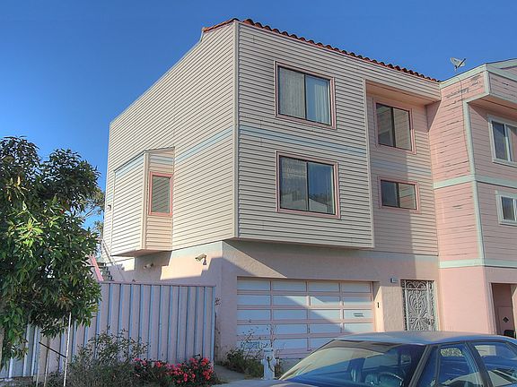 2nd image of 725 Le Conte Ave