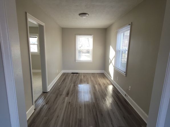 109 Delmont Dr