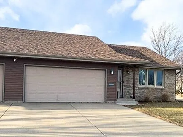 2921 Spaulding Ave, Janesville, WI 53546