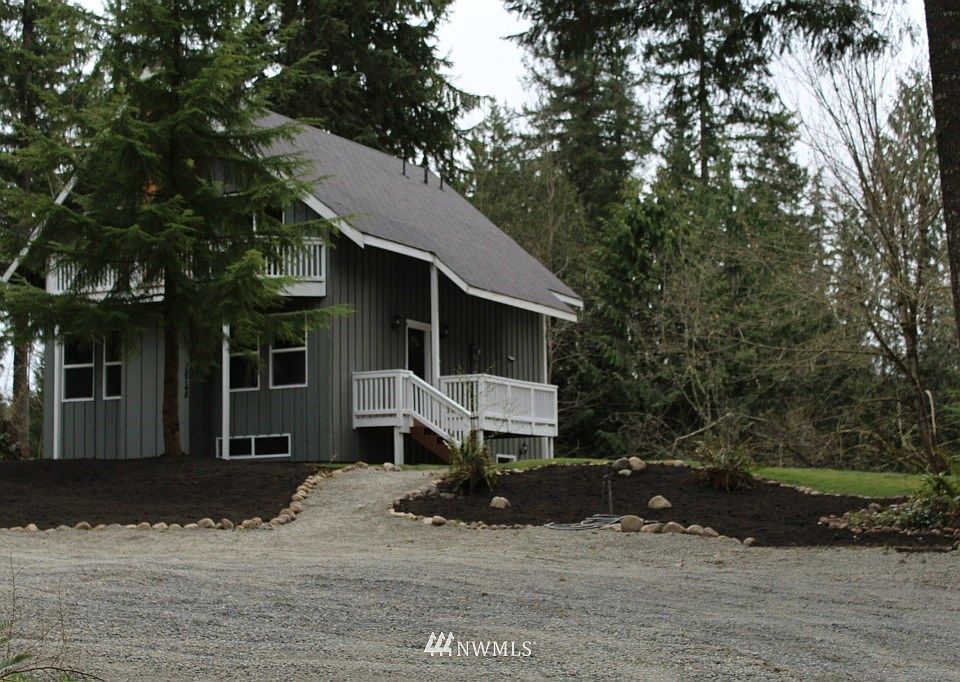 1st image of 18748 SE 330th Street