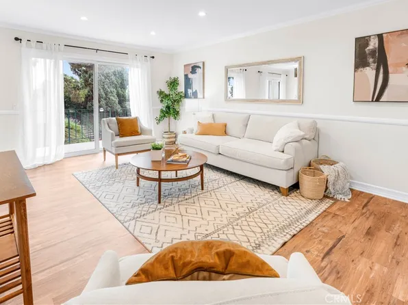 1988 Rolling Vista Dr Unit 23, Lomita, CA 90717