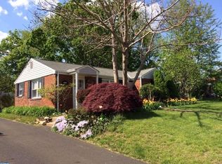 1360 Reservoir Ave, Abington, PA 19001