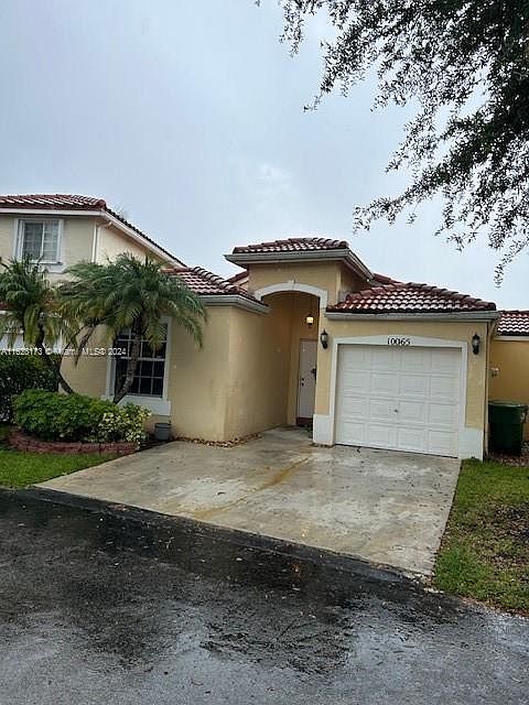 2nd image of 10065 SW 163rd Ave