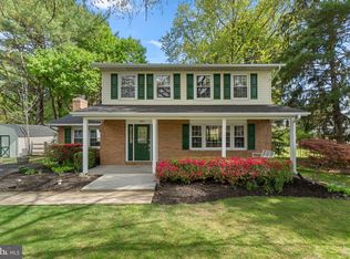 904 Caren Dr, Eldersburg, MD 21784