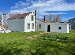 7 Bombard Pl, Vergennes, VT 05491