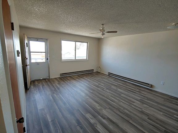 2nd image of 2826 Baker Dr #B