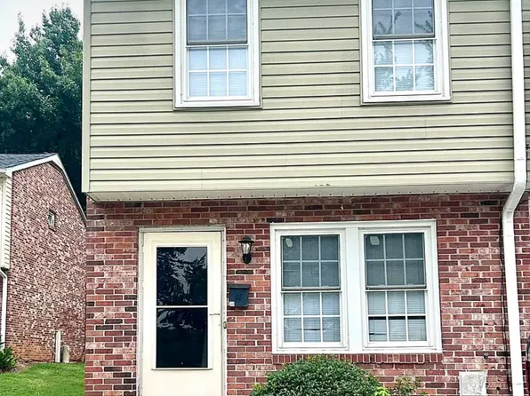 61 Pine Creek Court Ext, Greenville, SC 29605