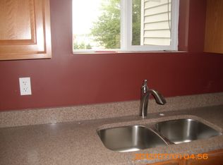 630 W North St, Decatur, IL 62522