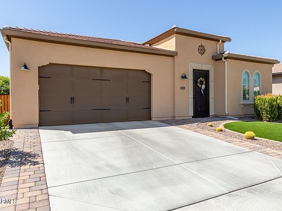2nd image of 307 E BERGAMOT Lane
