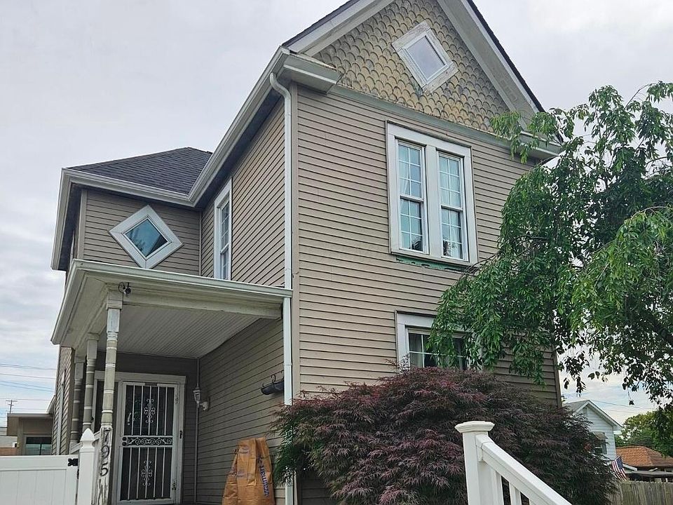 1st image of 795 Campbell Ave