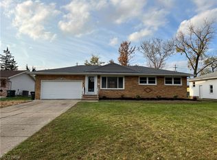 7556 Briarcliff Pkwy, Middleburg Heights, OH 44130