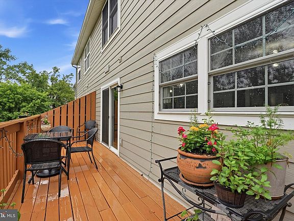 3rd image of 103 Princeton Cir