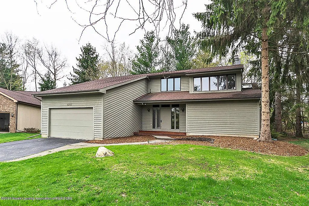 5265 Bear Lake Dr photo 1