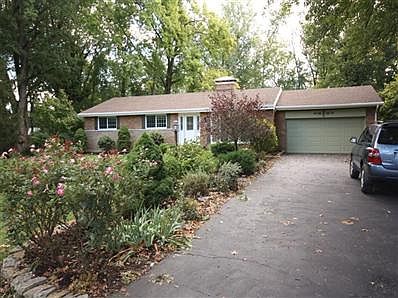 2nd image of 242 Jenny Ln