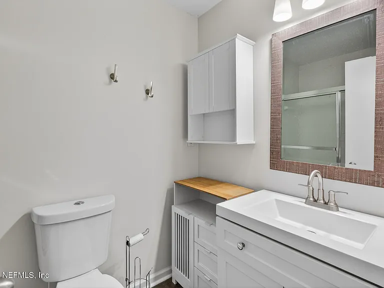 7701 Baymeadows Cir W #1052 — Photo 26