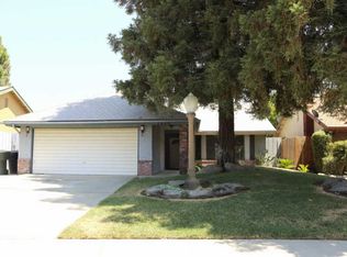 1930 S Grant Ct, Visalia, CA 93277