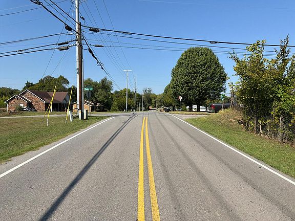 4th image of 462 Pollard Rd