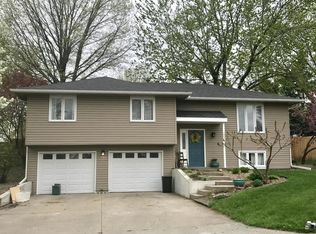 1006W W Cooper St, Maryville, MO 64468