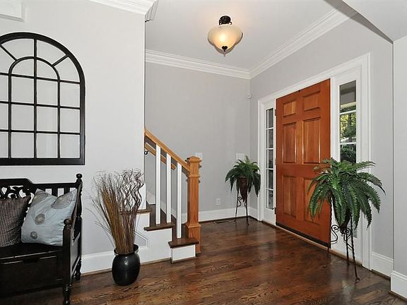 4th image of 5722 Preston Ln