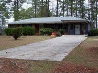 138 Edgewood St, Alma, GA 31510