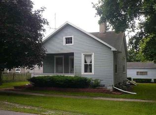 211 W 6th St, Gridley, IL 61744