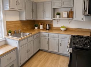 18 Washington Ave #2, Little Ferry, NJ 07643