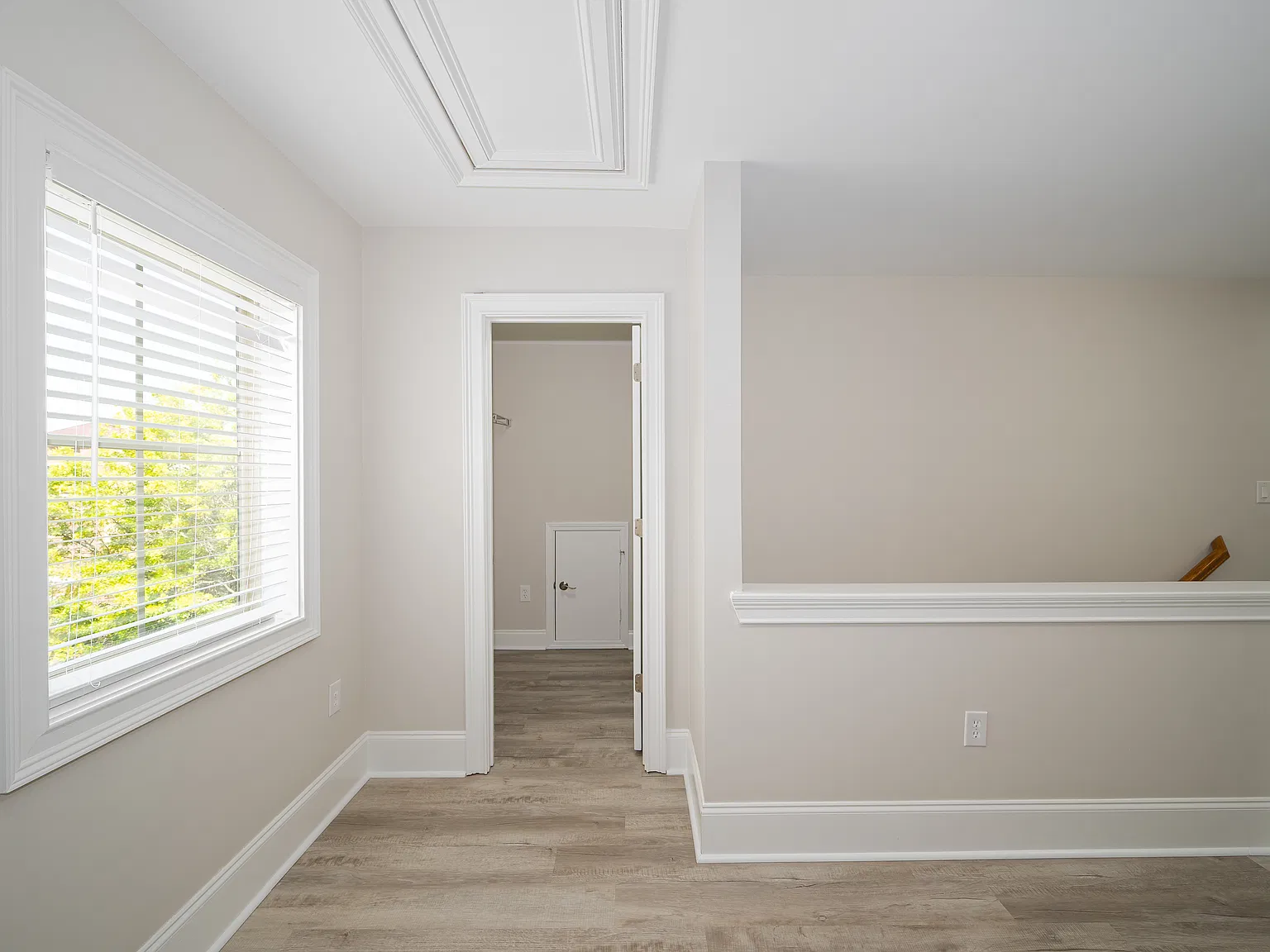 2 bed, 2.5 bath, 1900 sqft, $2,850 — Photo 2