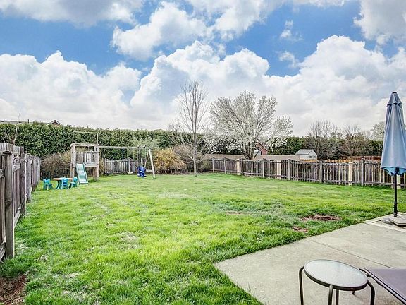 2nd image of 5023 Amblyn Ct
