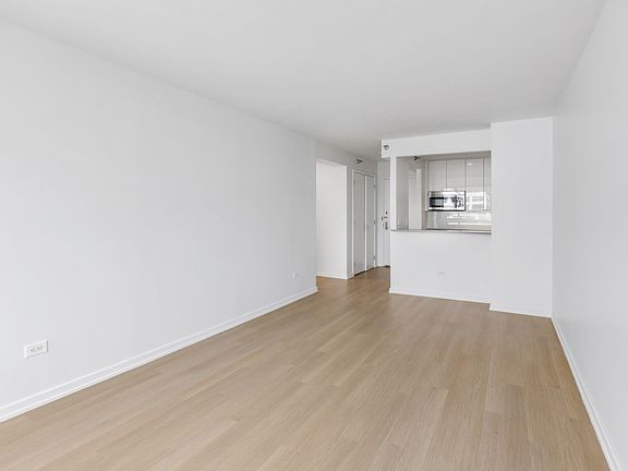 5th image of 75 W End Ave #S4f