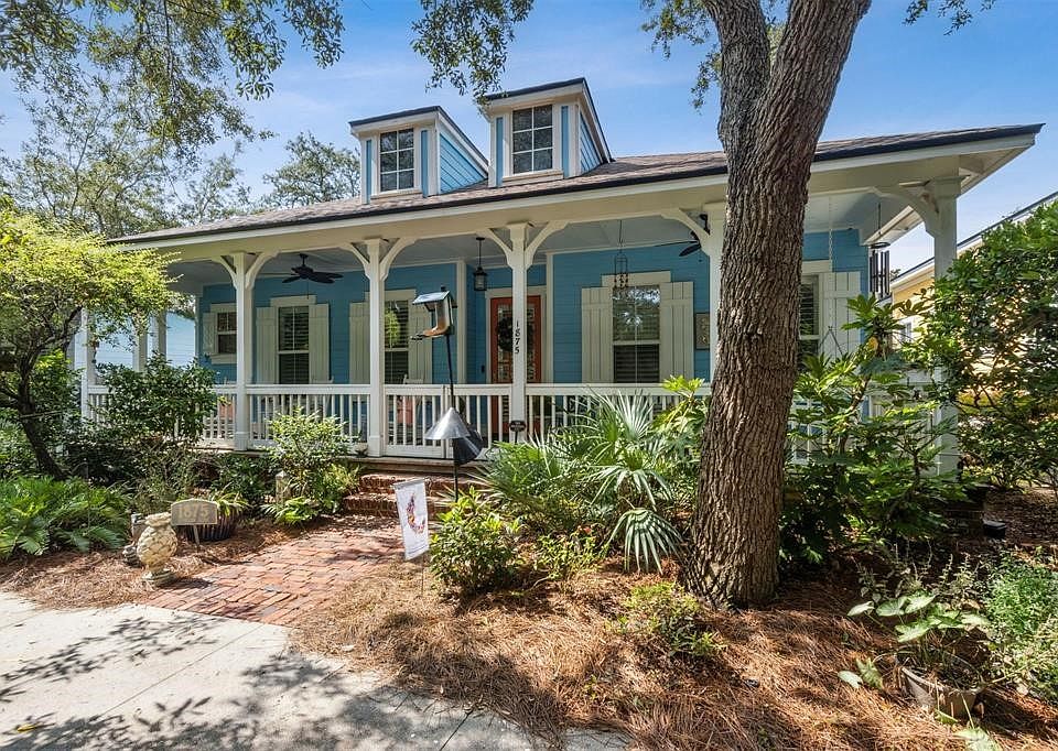 1st image of 1875 Howard Ln