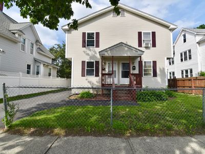 581-581 583 Armory St, Springfield, MA, 01104