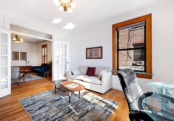 4th image of 2440 Amsterdam Ave APT 2G