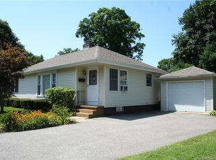 67 Woodrow Ave, Norwich, CT 06360
