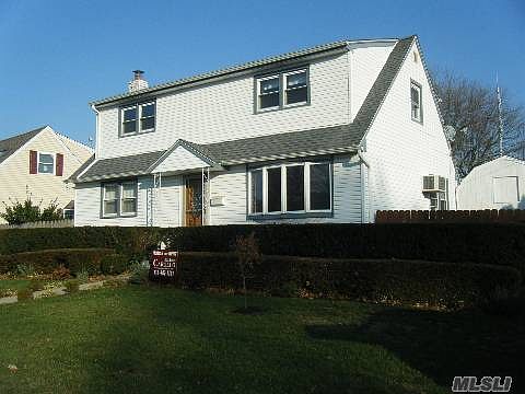 2nd image of 763 Arlington Dr