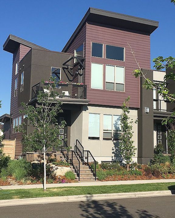 1st image of 4980 N Valentia Ct