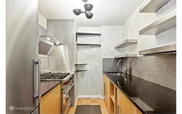 Sold by Douglas Elliman | media 35