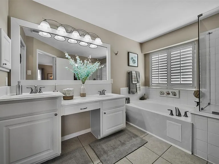9514 Trailing Moss Dr — Photo 20