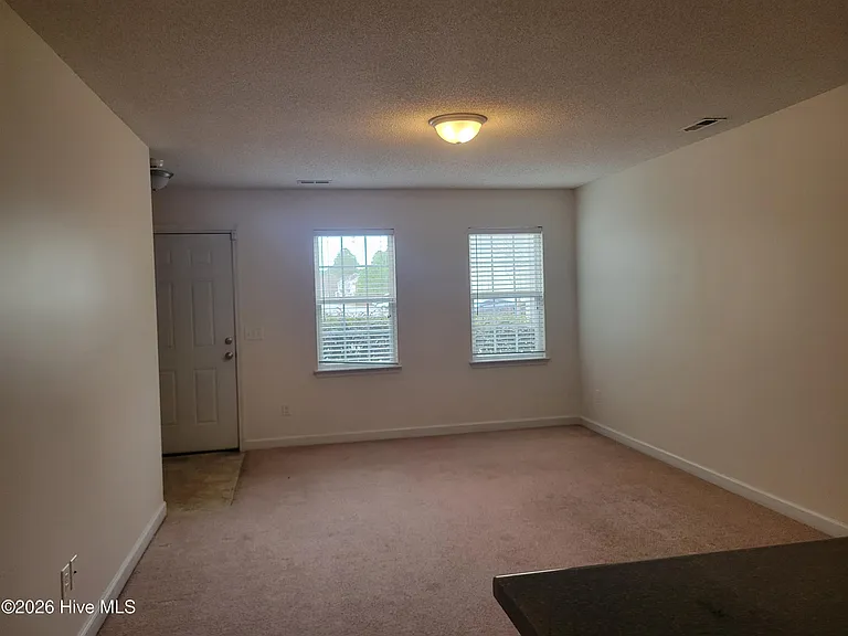 300 Burley Dr #9 — Photo 3
