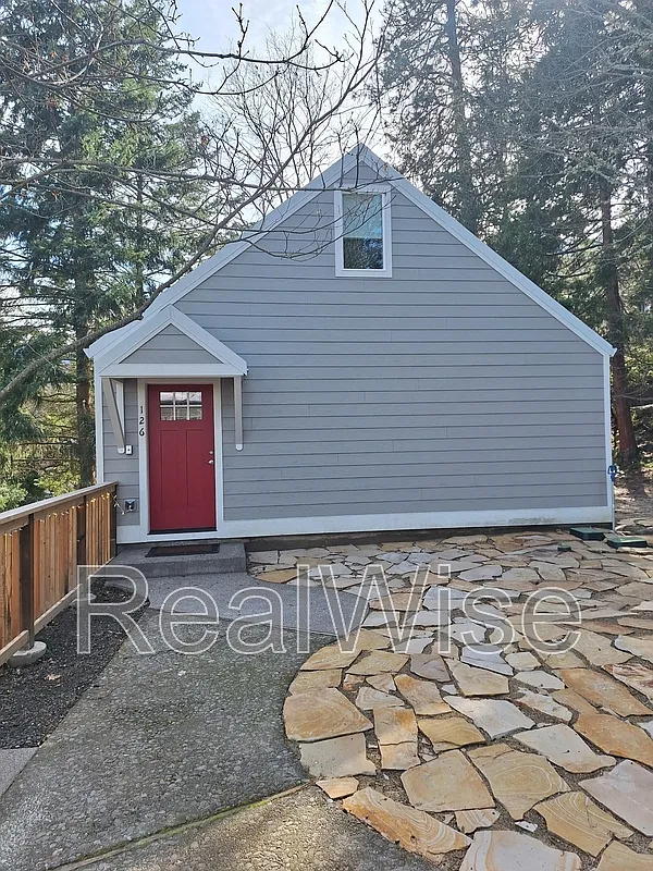 Building Photo - 126 Strawberry Ln