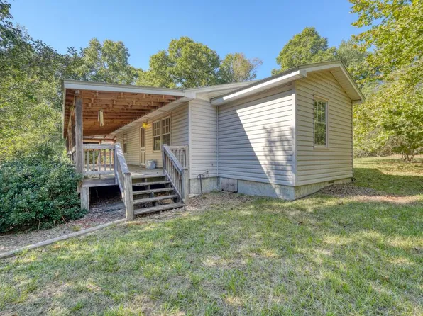 6 Uga Dr, Blairsville, GA 30512