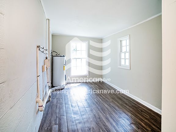 5-Dining Room