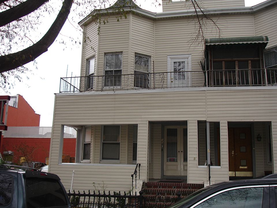 1st image of 15 Bay 17 St